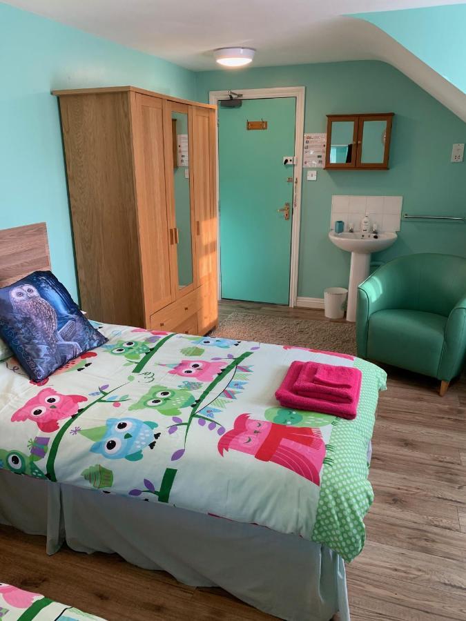Bedrock Lodge Winterbourne Eksteriør billede