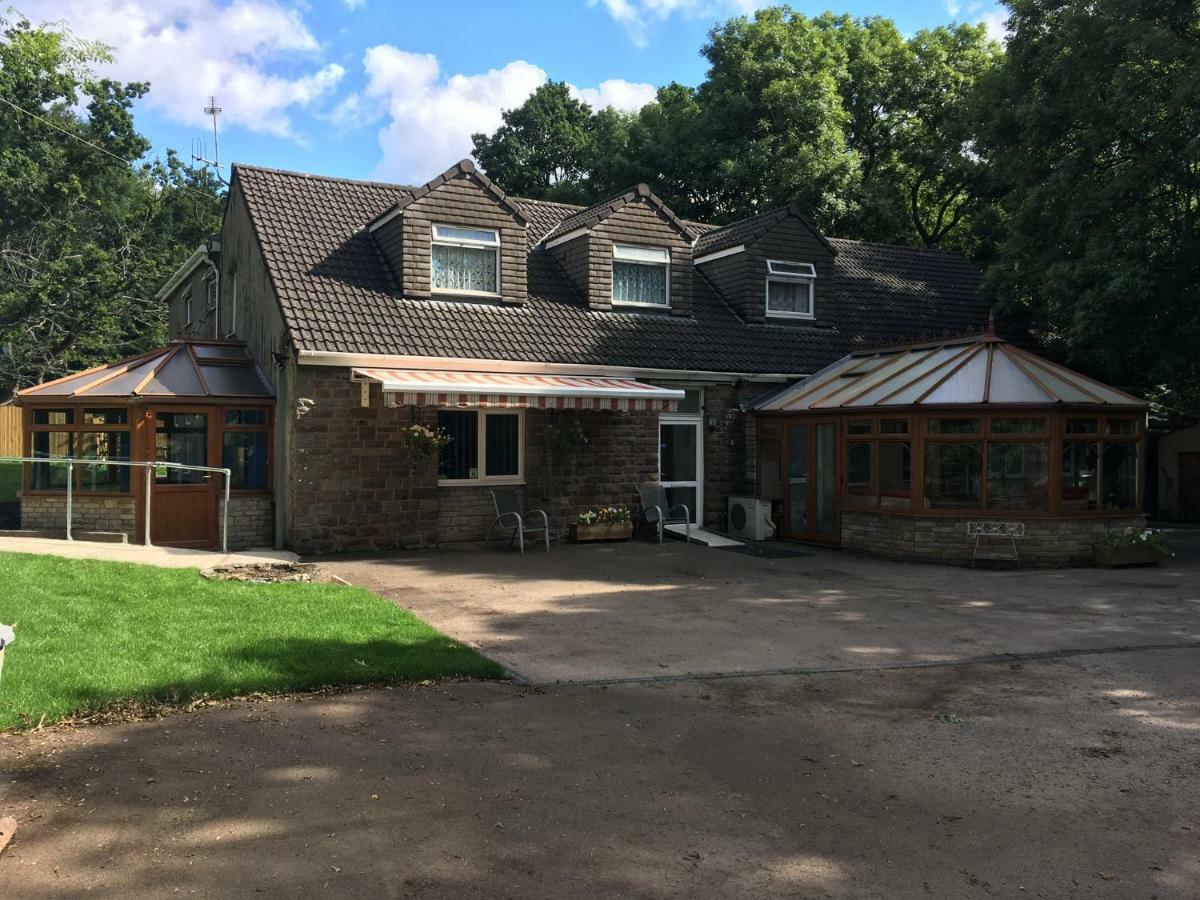 Bedrock Lodge Winterbourne Eksteriør billede